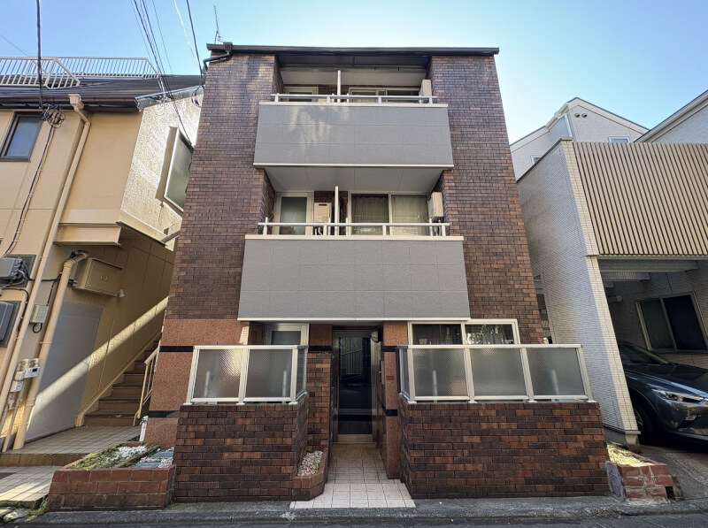 京王線「八幡山」駅徒歩2分 2003年11月築 鉄骨造4階建