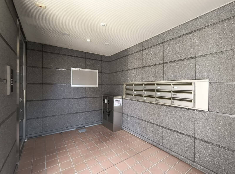 エントランス エントランス