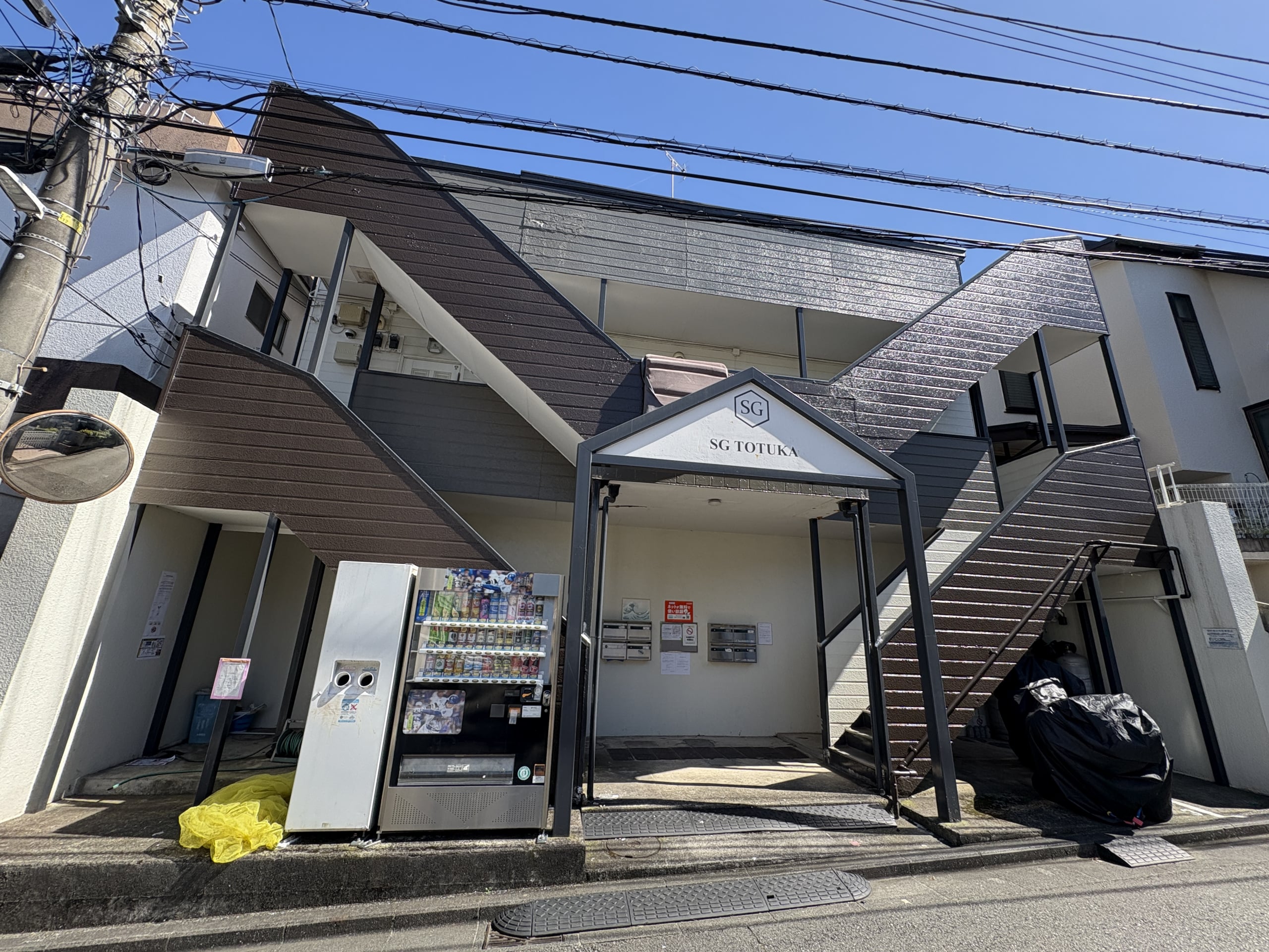 JR東海道線「戸塚」駅徒歩11分 1989年1月築 木造2階建 