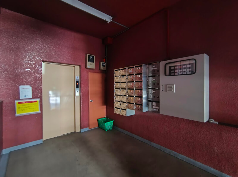 エントランス エントランス