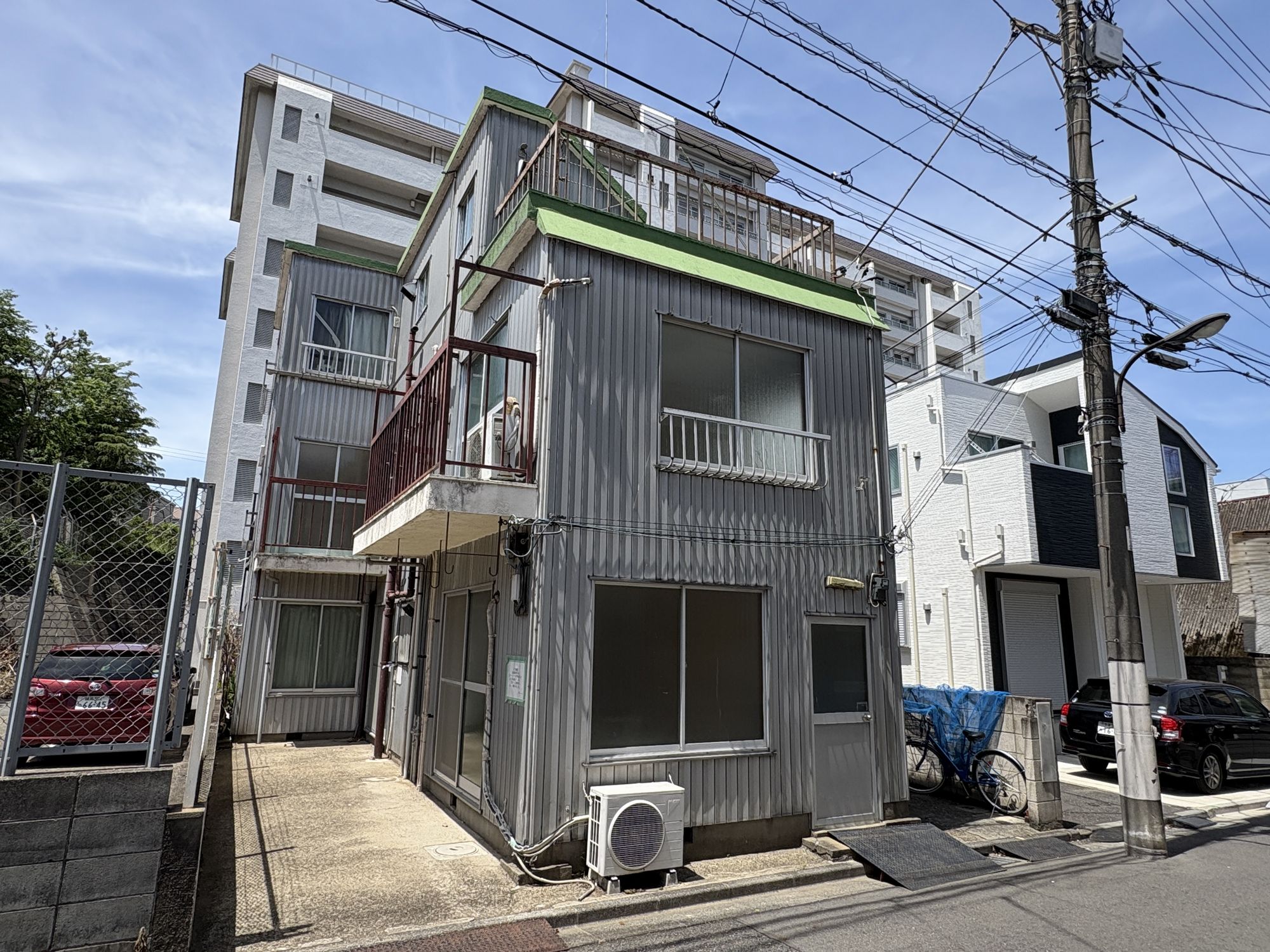 西武新宿線「新井薬師前」駅徒歩6分 売土地 西武新宿線「新井薬師前」駅徒歩6分 売土地