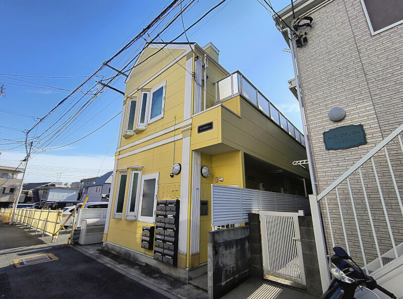 西武新宿線「新井薬師前」駅徒歩8分 2014年7月築 木造2階建 西武新宿線「新井薬師前」駅徒歩8分 2014年7月築 木造2階建