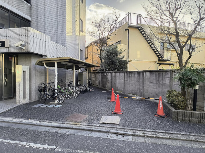 駐車場・駐輪場 駐車場・駐輪場