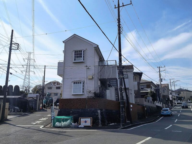 相鉄本線「希望ヶ丘」駅徒歩10分 1987年2月築 木造2階建 相鉄本線「希望ヶ丘」駅徒歩10分 1987年2月築 木造2階建