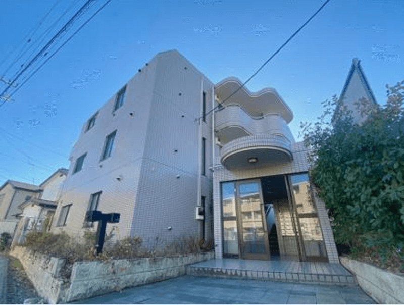 JR南武線「稲田堤」駅徒歩11分 1990年9月築 RC造3階建