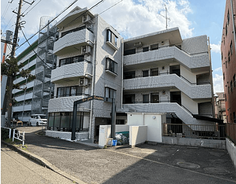 東急田園都市線「二子新地」駅徒歩18分 1987年3月築 RC造4階建