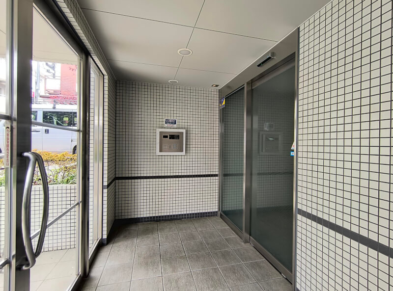 オートロック オートロック