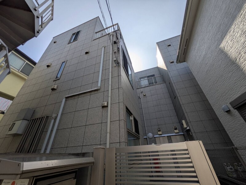 東武東上線「北池袋」駅徒歩5分 2009年2月築 軽鉄造3階建 東武東上線「北池袋」駅徒歩5分 2009年2月築 軽鉄造3階建