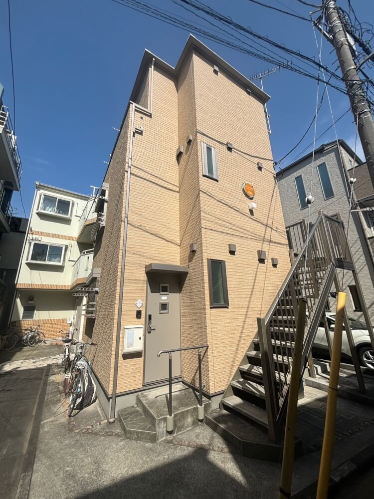 東急東横線「元住吉」駅徒歩6分 2018年1月築 木造3階建