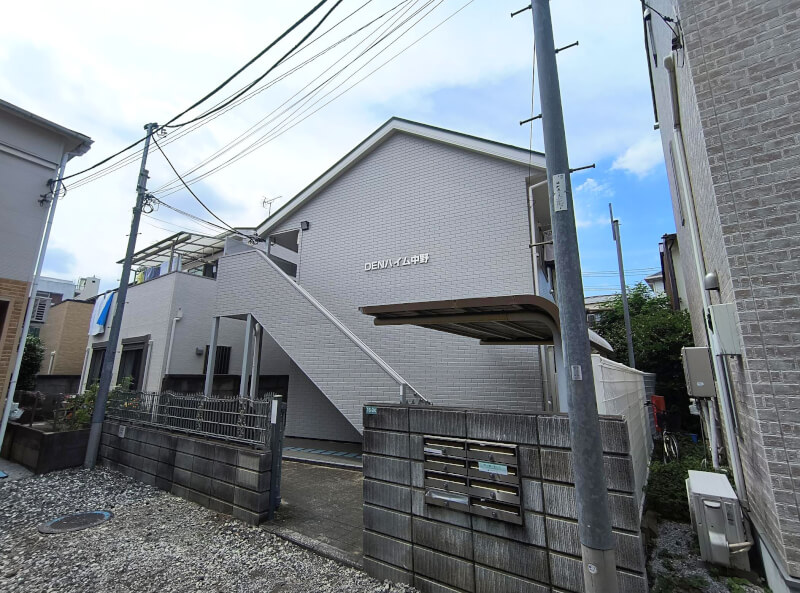 JR中央線「中野」駅徒歩10分 2001年8月築 木造2階建 JR中央線「中野」駅徒歩10分 2001年8月築 木造2階建