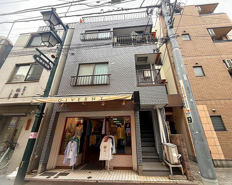 西武池袋線「東長崎」駅徒歩2分 1988年3月築 鉄骨造4階建