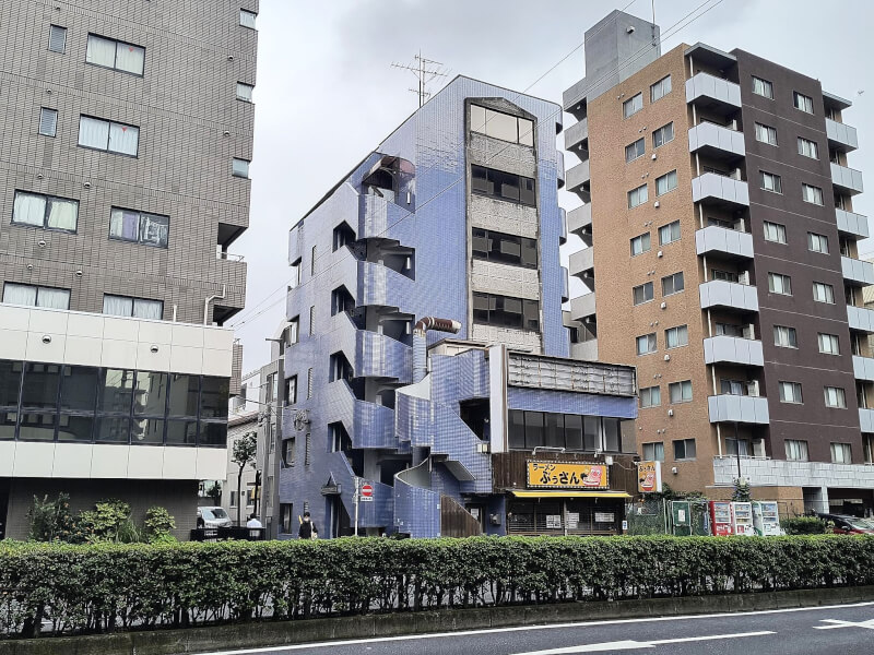 東急大井町線「戸越公園」駅徒歩5分 1989年5月築 SRC造7階建
