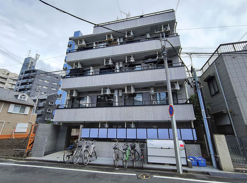京急本線「鶴見市場」駅徒歩6分 1992年7月築 RC造5階建 京急本線「鶴見市場」駅徒歩6分 1992年7月築 RC造5階建