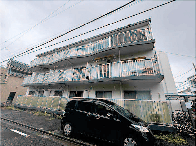 西武池袋線「椎名町」駅徒歩5分 1985年3月築 RC造3階建 西武池袋線「椎名町」駅徒歩5分 1985年3月築 RC造3階建