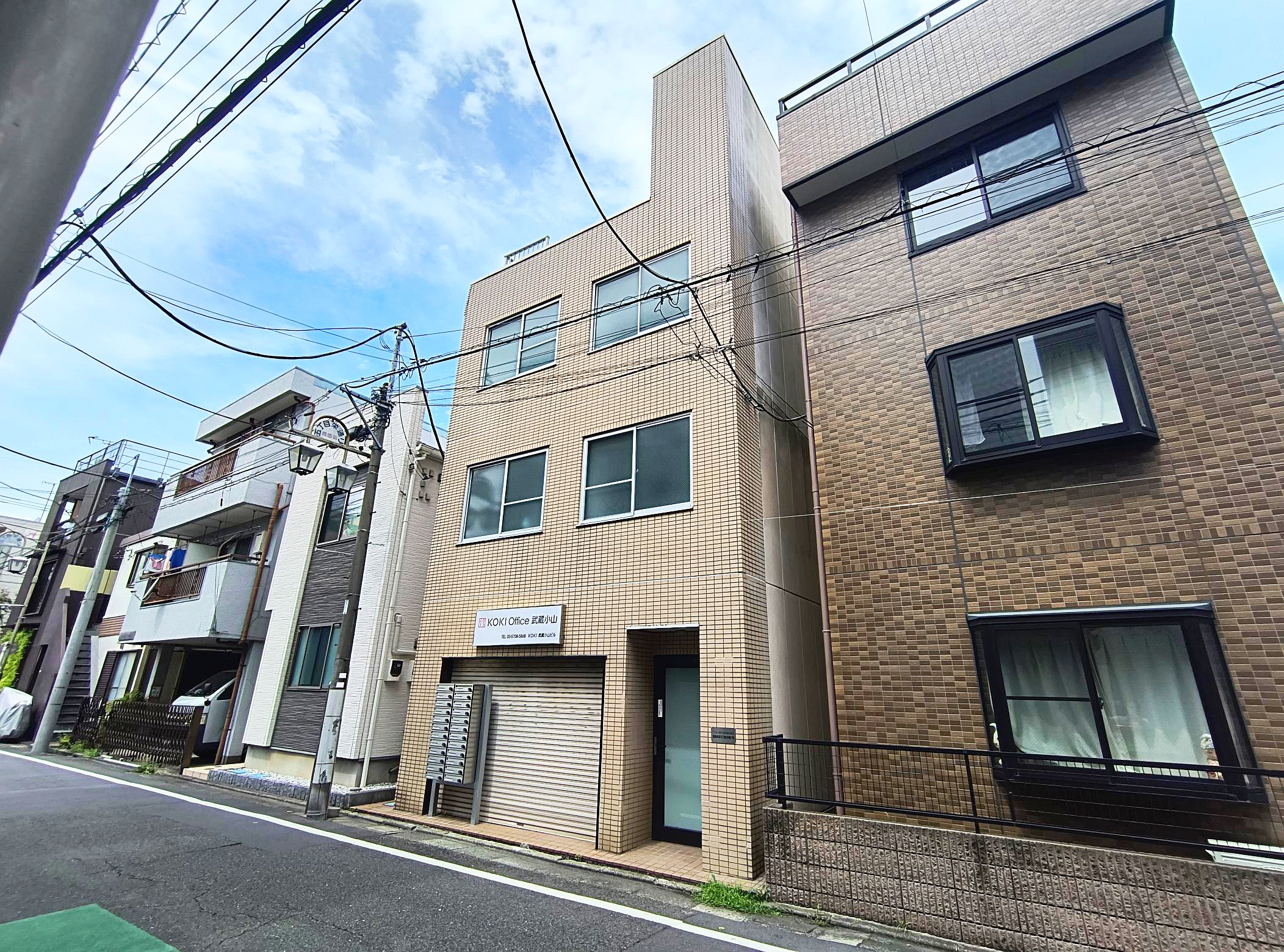 東急目黒線「武蔵小山」駅徒歩6分 1990年11月築 鉄骨造3階建 東急目黒線「武蔵小山」駅徒歩6分 1990年11月築 鉄骨造3階建