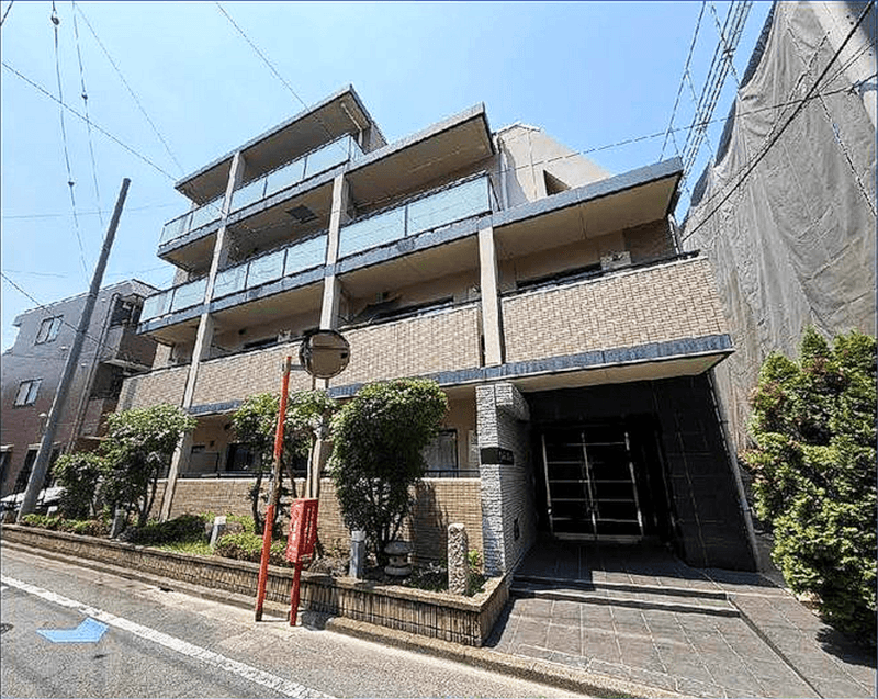 京急本線「大森町」駅徒歩6分 2011年6月築 RC造4階建