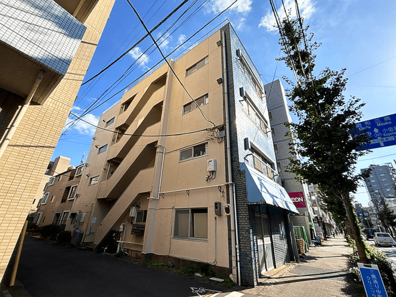 JR中央線「三鷹」駅徒歩8分 1970年8月築 RC造4階建 JR中央線「三鷹」駅徒歩8分 1970年8月築 RC造4階建