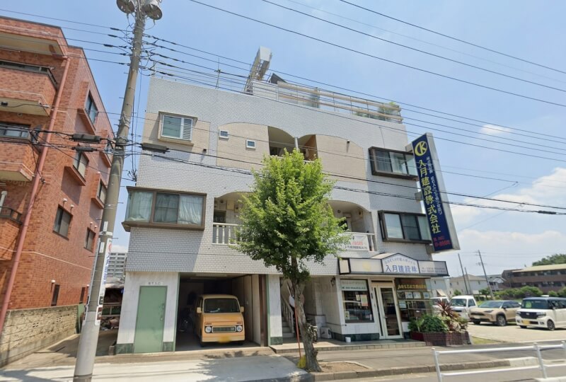 JR中央線「武蔵境」駅徒歩14分 1988年10月築 RC・鉄骨造B1階付3階建 JR中央線「武蔵境」駅徒歩14分 1988年10月築 RC・鉄骨造B1階付3階建
