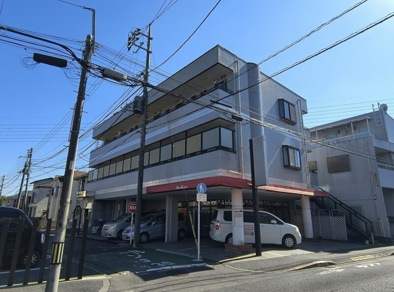 【HP限定】JR中央線「武蔵小金井」駅よりバス10分 1993年8月築 鉄骨造3階建 【HP限定】JR中央線「武蔵小金井」駅よりバス10分 1993年8月築 鉄骨造3階建