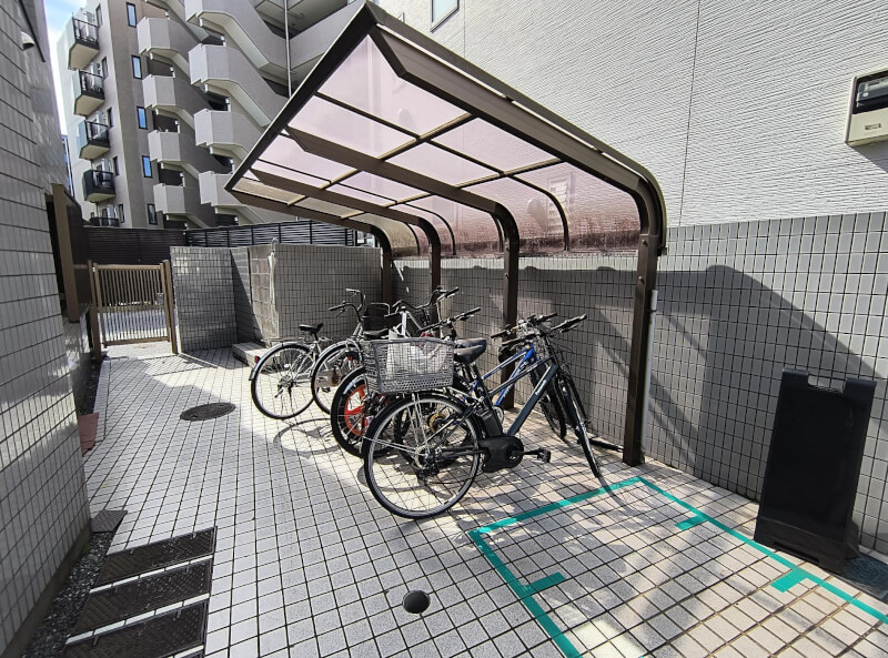 駐輪場 駐輪場