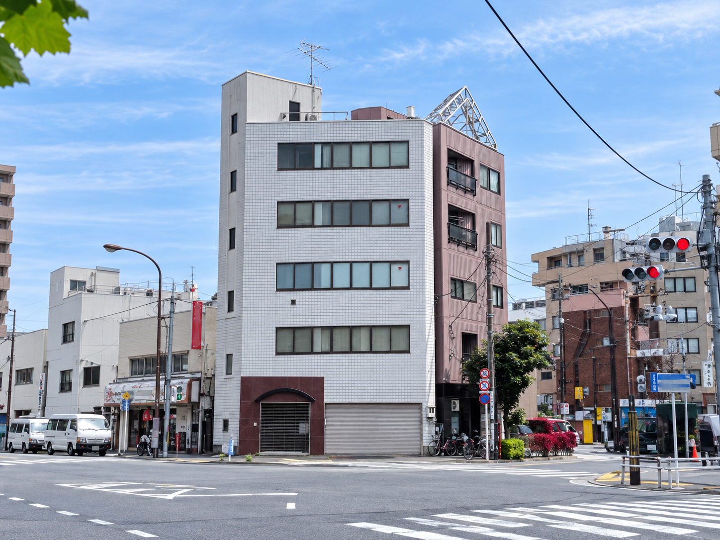 東西線「早稲田」駅徒歩8分 1987年5月築 鉄骨造5階建 東西線「早稲田」駅徒歩8分 1987年5月築 鉄骨造5階建