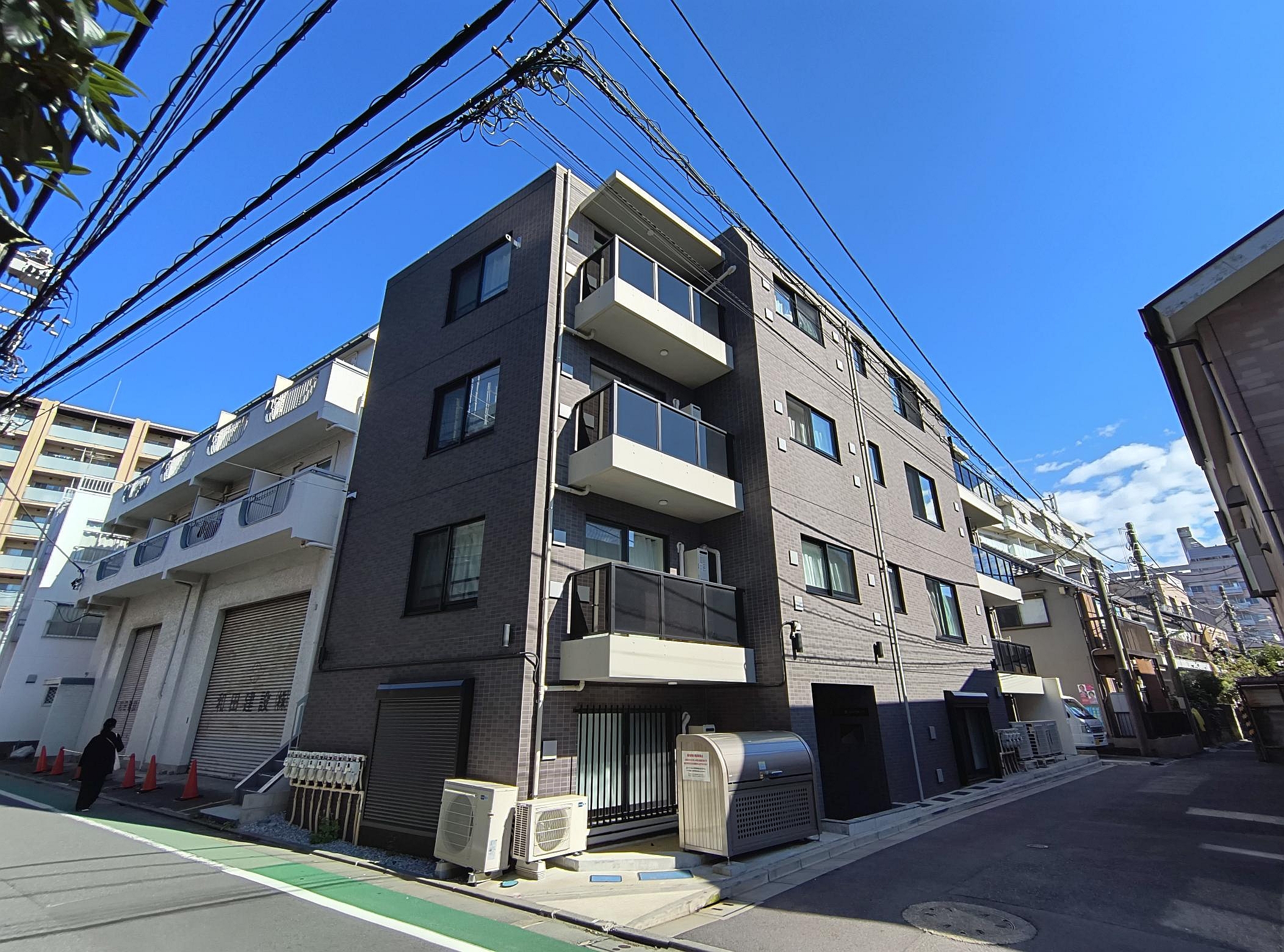 都営浅草線「戸越」駅徒歩7分 2024年2月築 RC造B1付4階建 都営浅草線「戸越」駅徒歩7分 2024年2月築 RC造B1付4階建